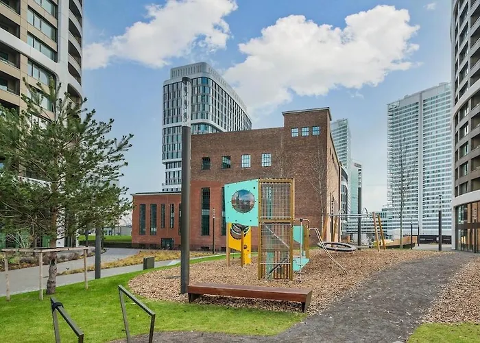 S Vyhladom V Centre, Downtown, Sky Park * ブラチスラヴァ